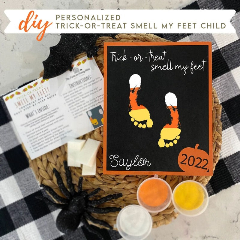 Personalized DIY Trick-or-Treat Smell My Feet Sign