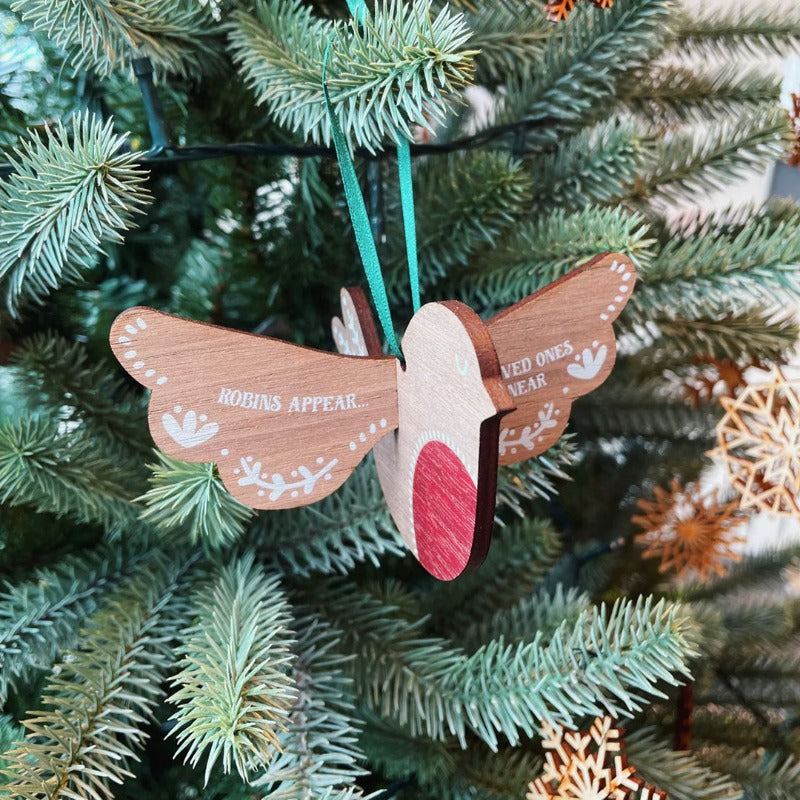 Personalized Memorial Ornamnet, 'Robins Appear When Loved Ones Are Near' Decoration